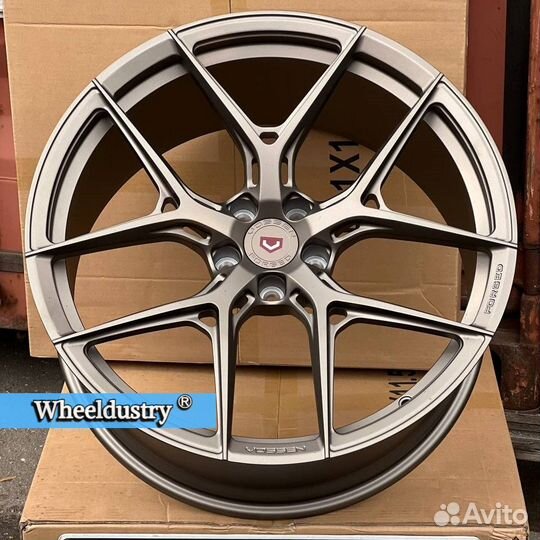 Кованые диски R21 Vossen BMW M5 F90