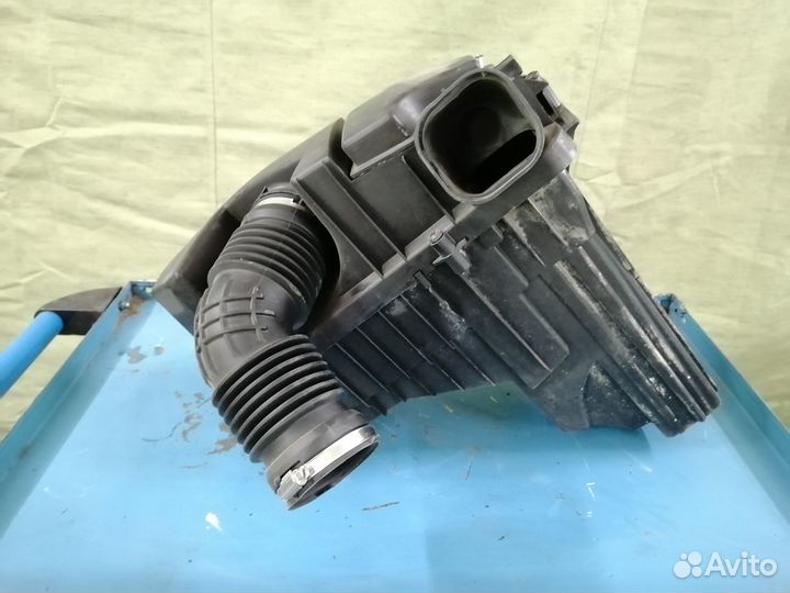 Корпус воздушного фильтра peugeot 407