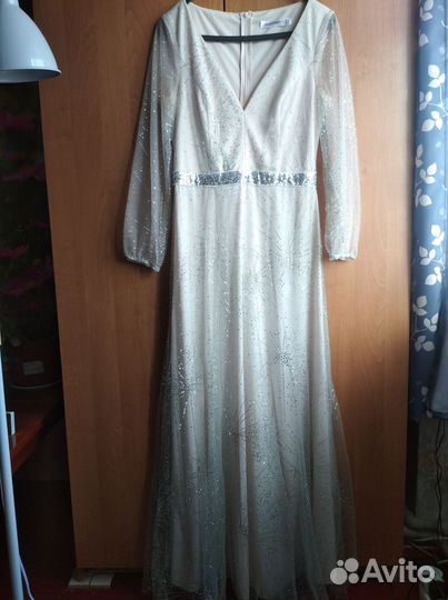 Вечернее платье в пол 42 44