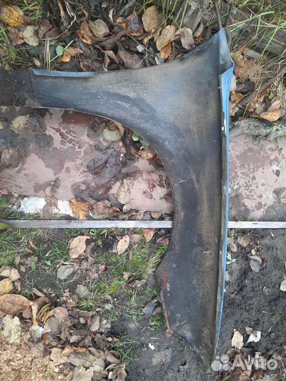 Крыло переднее левое на галант 8 америка