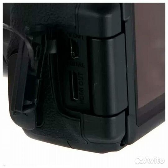 Фотоаппарат canon eos 600d kit EF-S 18-55mm f/3.5