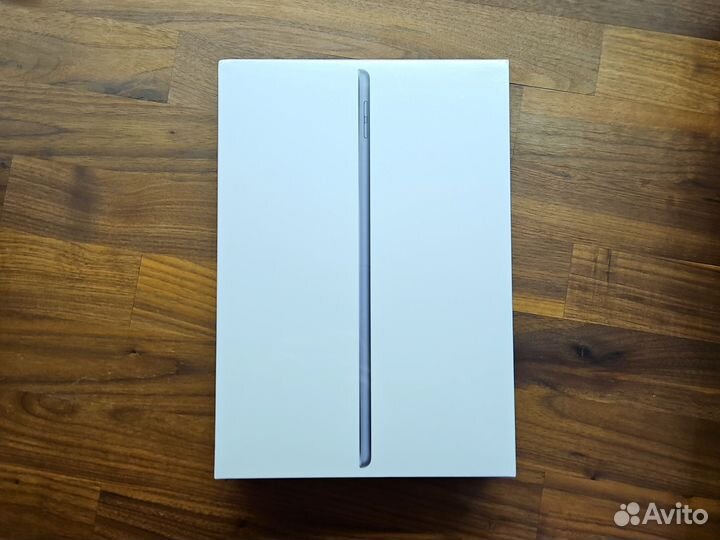 Планшет Apple iPad 10.2'' 64GB (2021) - новый