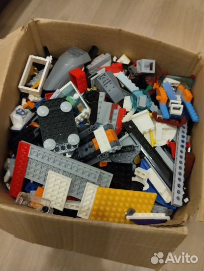 Lego россыпью коробке