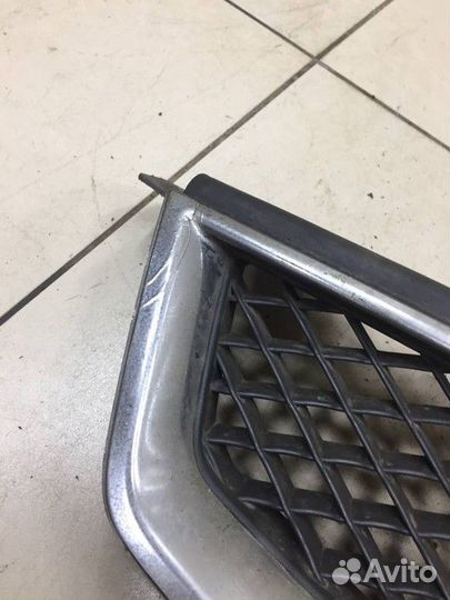 Решетка радиатора Ford Focus