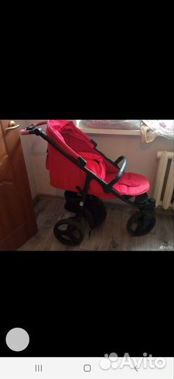 Прогулочная коляска