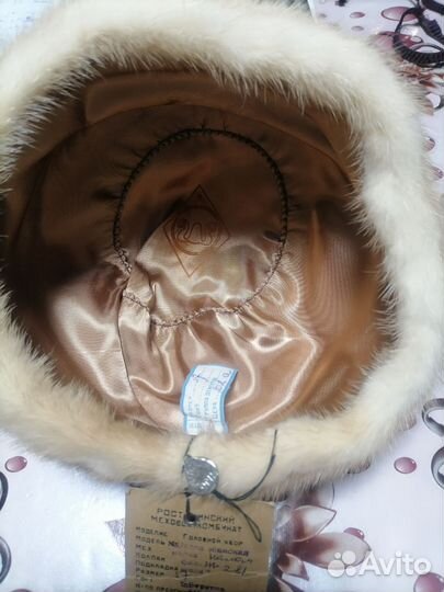 Берет женский норковый
