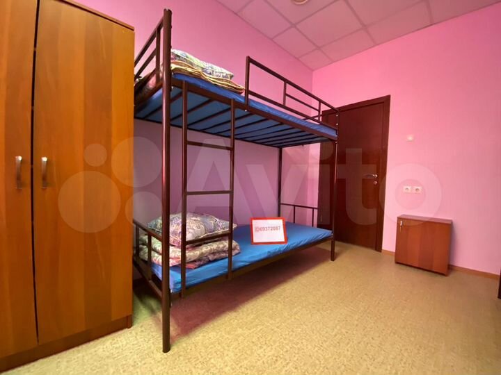 Комната 27 м² в > 9-к., 5/5 эт.