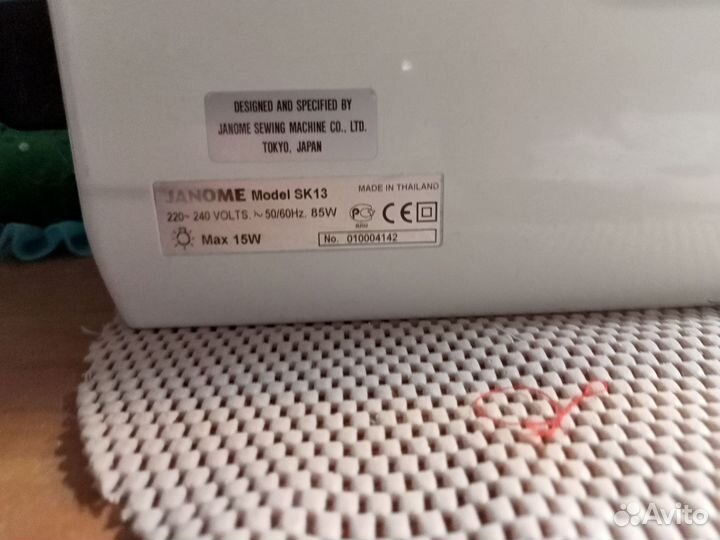 Швейная машина Janome