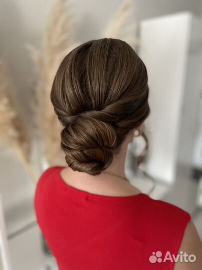 Визажист - стилист по прическам