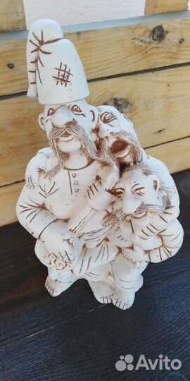 Графин статуэтка