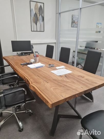 Стол в офис