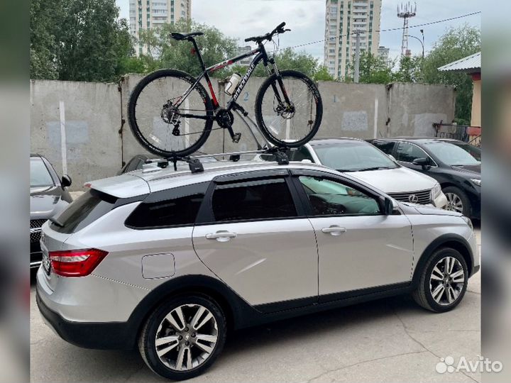 Велокрепление на крышу LADA Vesta