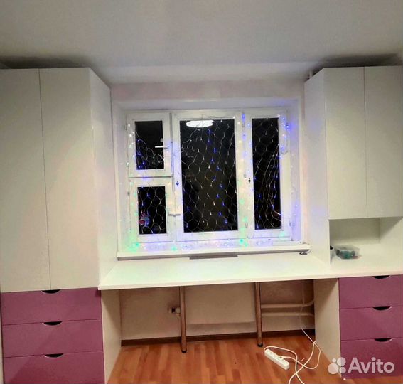 Рабочая зона у окна