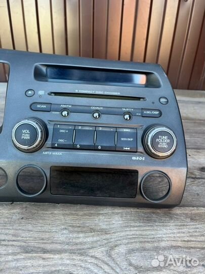 Магнитола Honda Civic 4D 1.3 2008