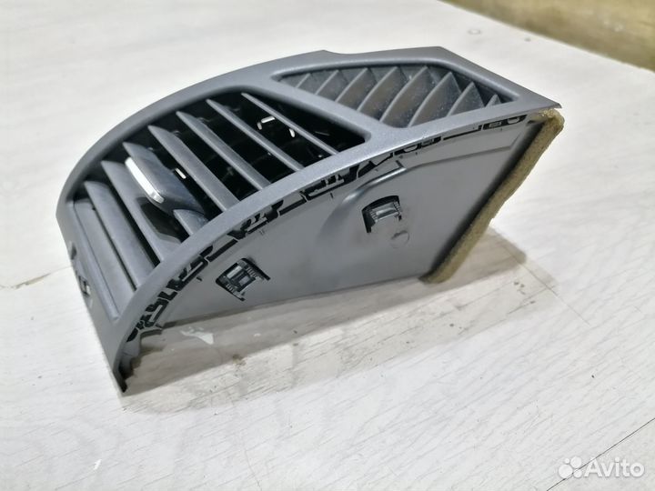 Воздуховод салона левый BMW 1 series E87 E81