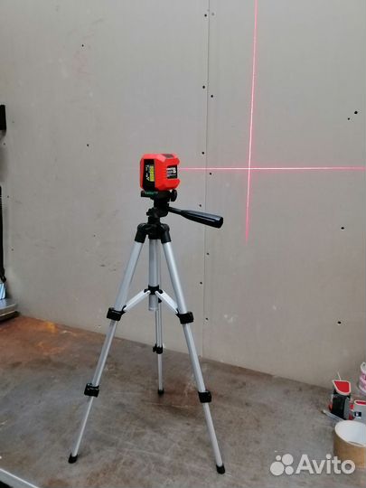 Лазерный нивелир