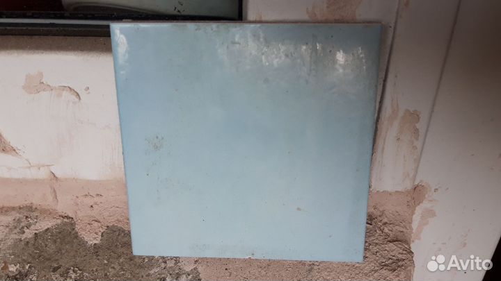 Плитка 10х10 б/у. 150шт
