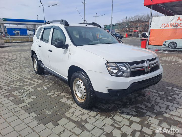 Renault Duster в разборе