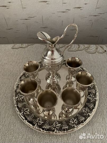 Набор рюмки, кувшин, поднос