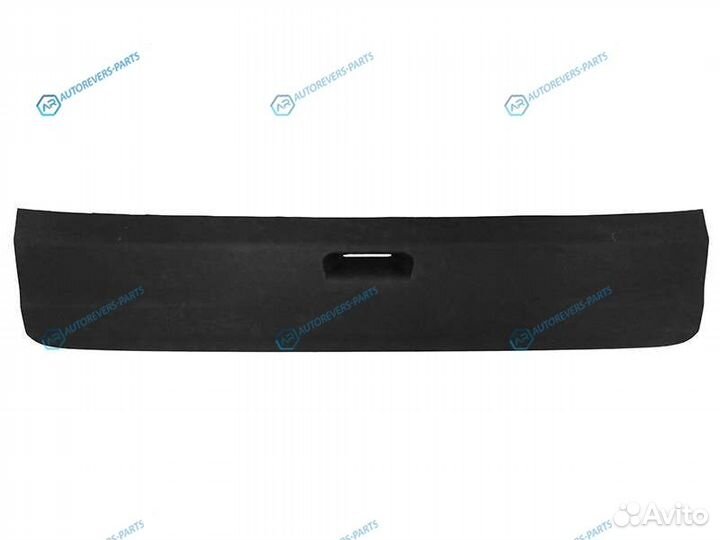 ST-HD68-075M-A0 Накладка на дверь багажника honda