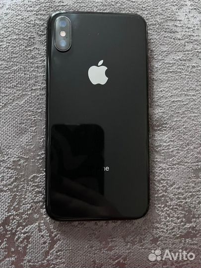 iPhone X, 64 ГБ