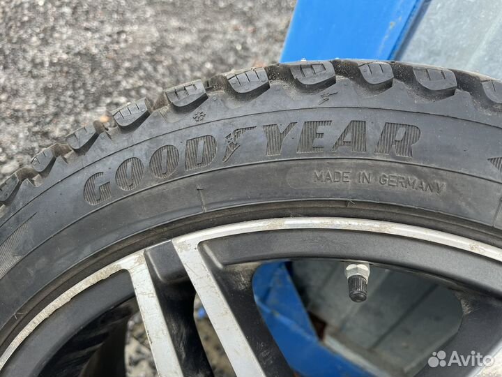 Goodyear Cargo Ultra Grip 225/45 R18 30B