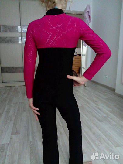 Комбинезон для фигурного катания р. 116