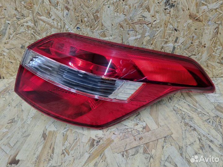 Фонарь наружный задний правый Hyundai Creta C 2015