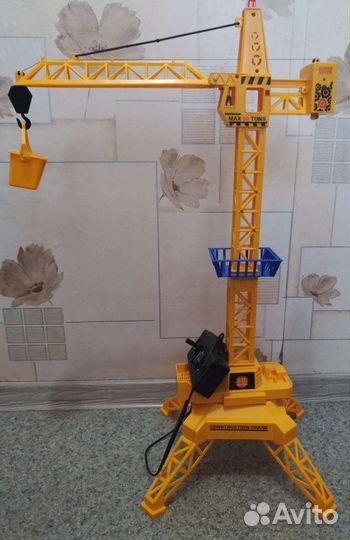 Подъёмный Кран на пульте управления