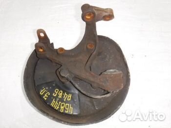 Кулак задний правый 8E0505432AF