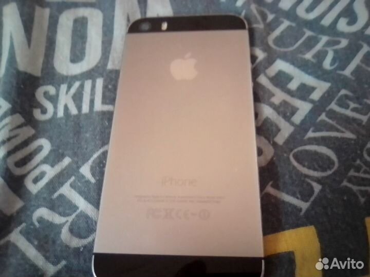 Запчасти на айфон 5s