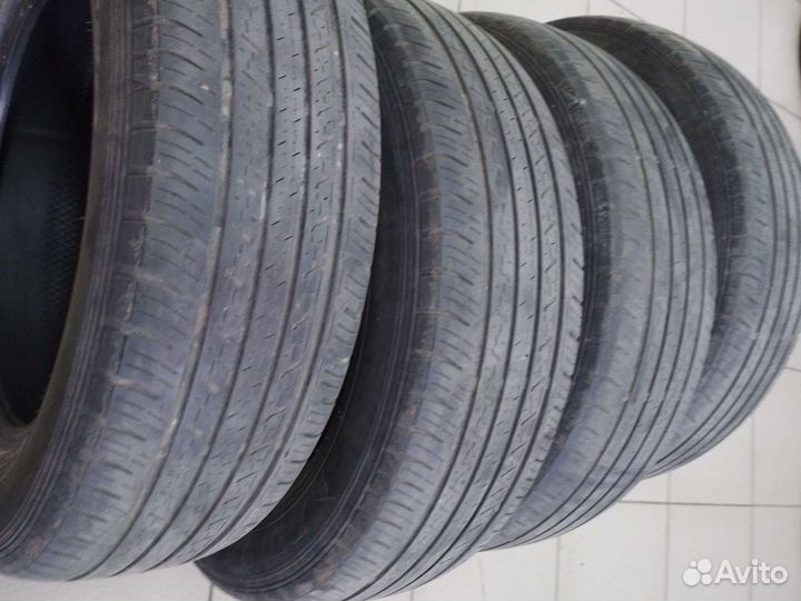 Dunlop Grandtrek ST30 225/65 R17 102H