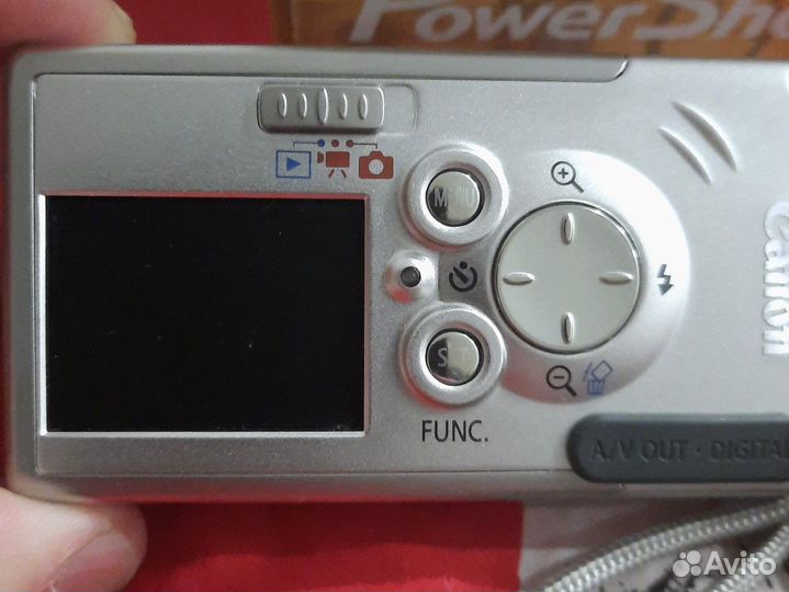 Компактный фотоаппарат canon ixus