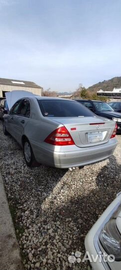 Авто на разбор Mercedes-Benz C-Class W203 111.951