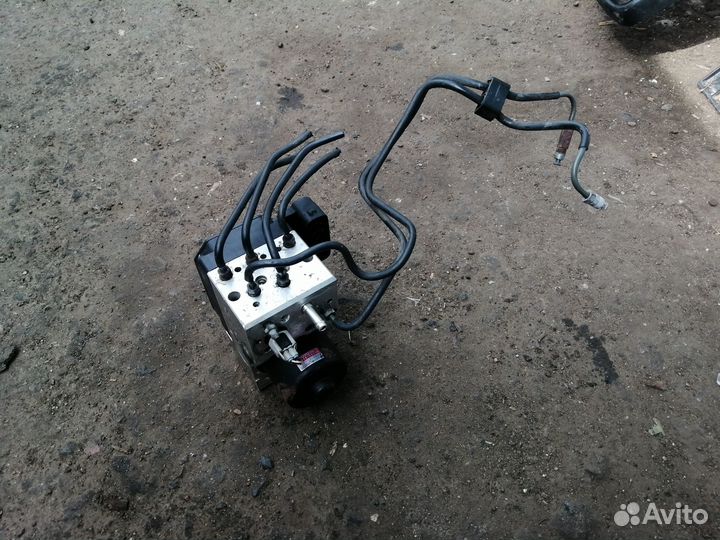 Блок ABS Lexus LS430 Mark2 Verossa Celsior