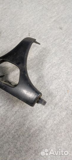 Накладка под фару левая W210