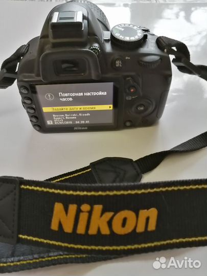 Зеркальный фотоаппарат Nikon D3100 Пробег : 4128