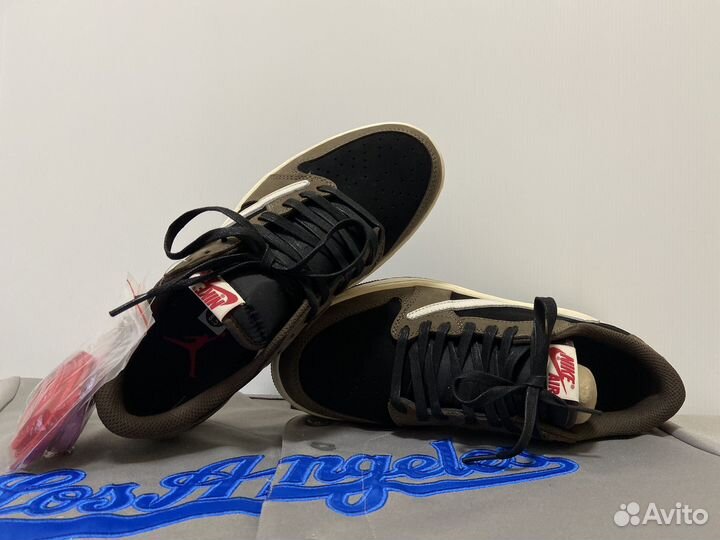 Кроссовки Nike Jordan 1 x Travis Scott Dark Mocha