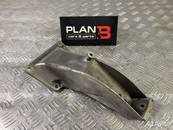 Кронштейн двигателя левый Bmw 5 E39