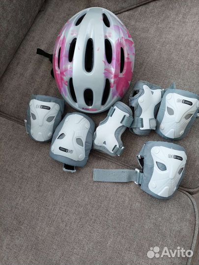 Шлем и защита для роликов и велосипеда