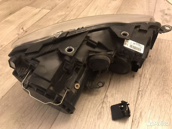 Фара левая volkswagen golf 6