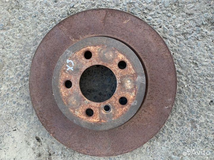 Тормозной диск передний Bmw X3 2.0D E83 N47 2009