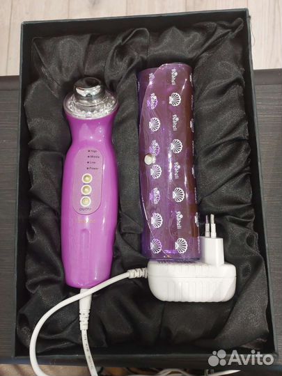 Массажер лица 