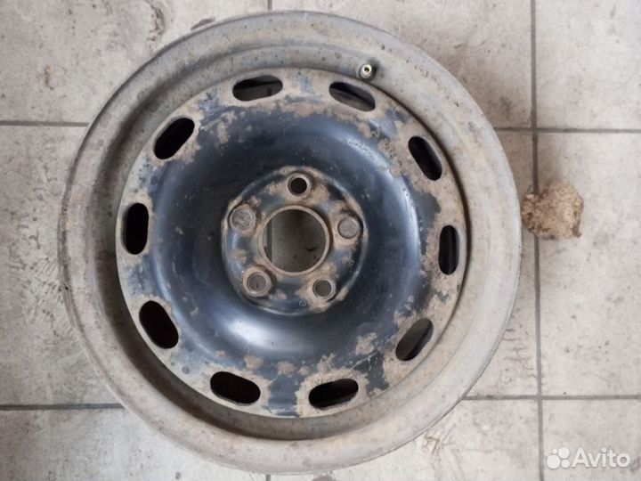 Диски r 14 на volkswagen polo 4штуки