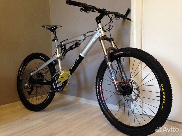 Jamis Dakar XLT1.0(M)foxx/AIR/Sram X9