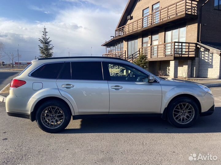 Subaru Outback 2.5 CVT, 2011, 250 000 км