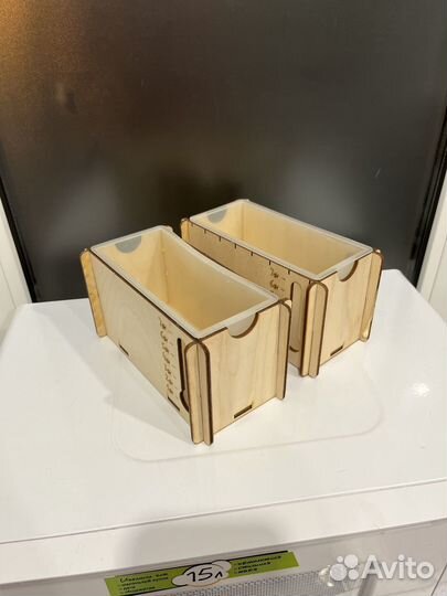 Две силиконовые формы для мыла в каркасе