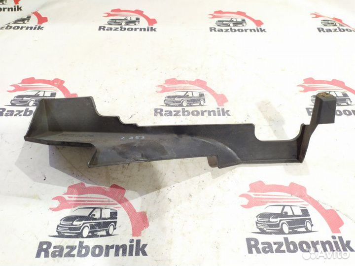 Дефлектор радиатора Mercedes Sprinter W903 2.1D