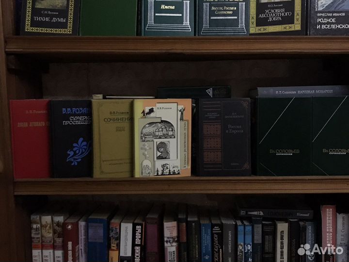 Продам книги