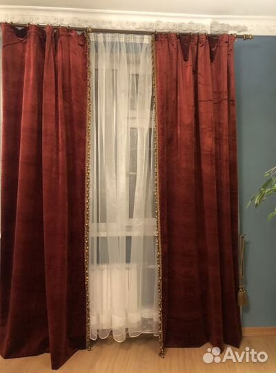 Шторы бархатные с прихватами